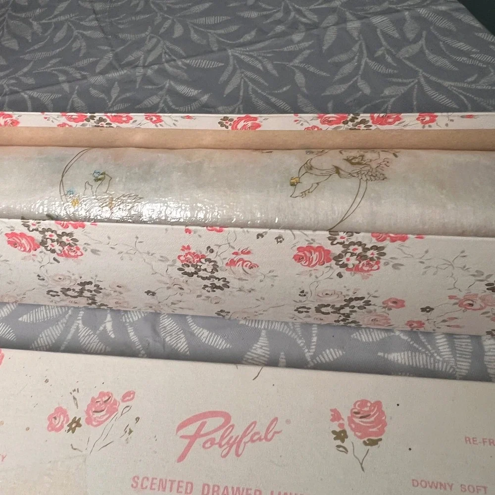 Vtg Polyfab Scented Drawer Lining Karen Carson Creations‎ Cherub Floral 108x17.5